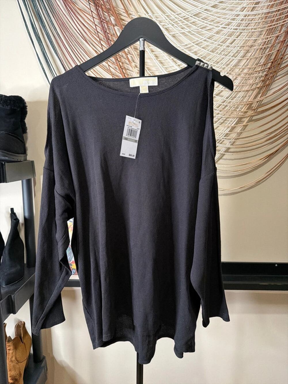 Michael Kors NWT ribbed knit cold shoulder top XL black 2287